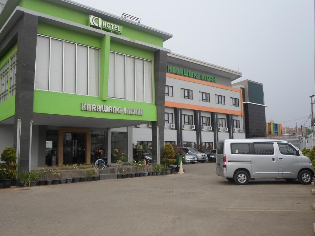 Hotel Grand Karawang Indah ภายนอก รูปภาพ